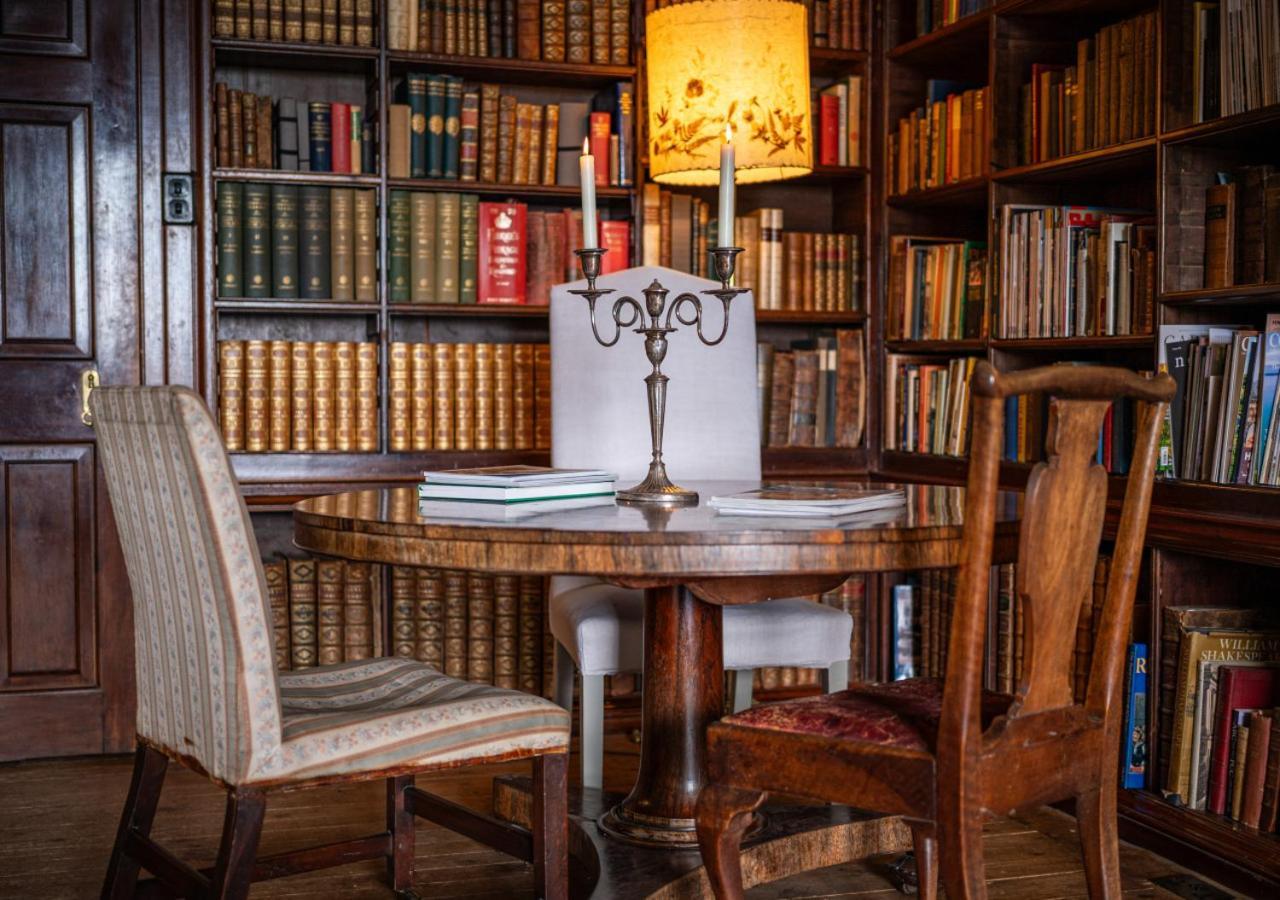 Вилла Wolterton Hall Itteringham Экстерьер фото