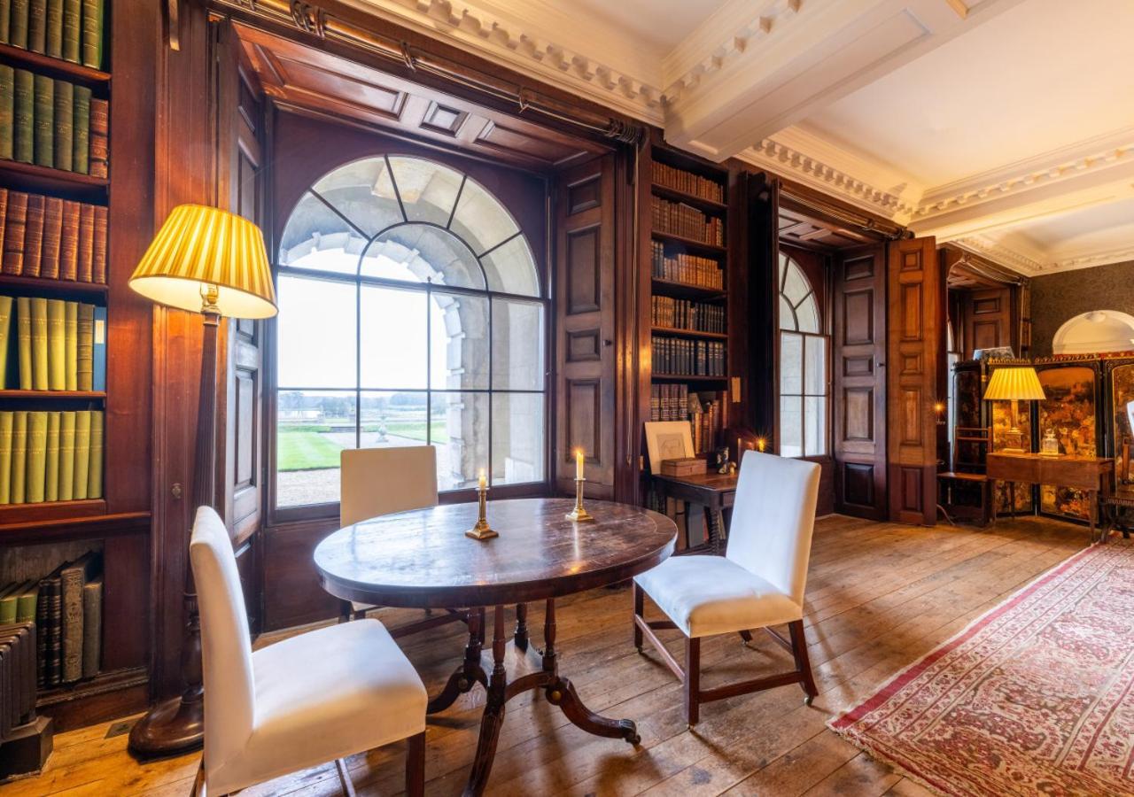 Вилла Wolterton Hall Itteringham Экстерьер фото