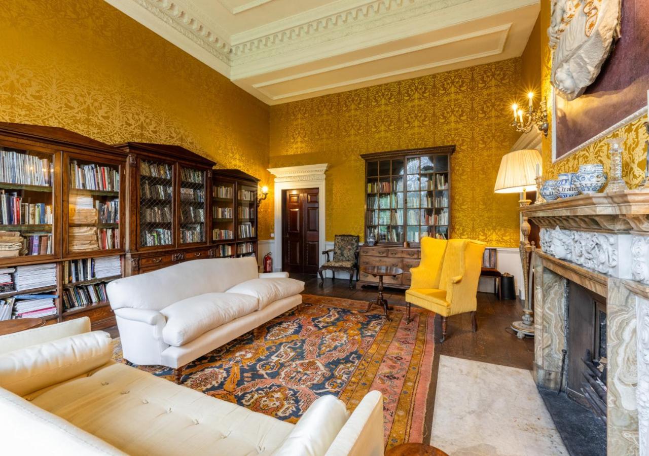 Вилла Wolterton Hall Itteringham Экстерьер фото