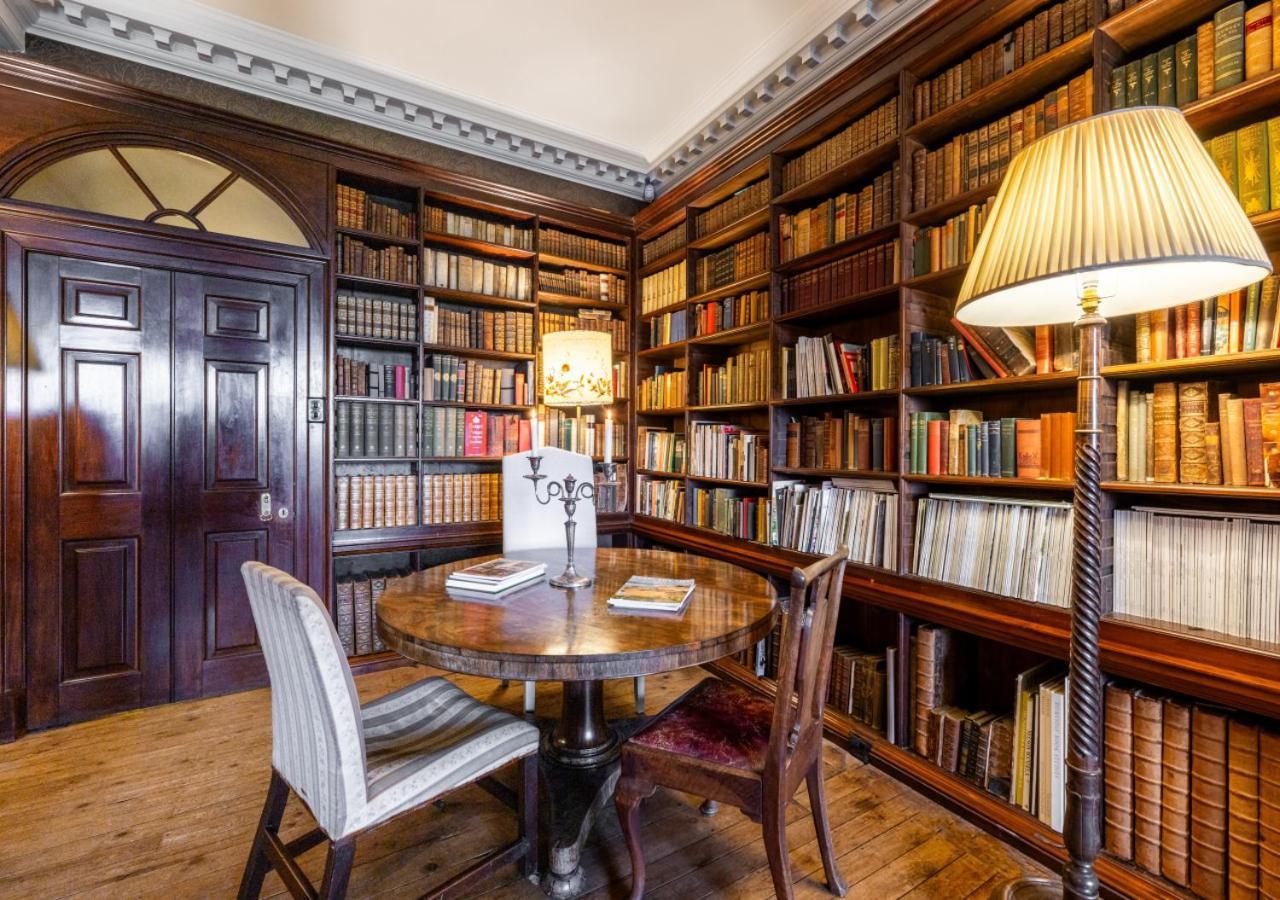 Вилла Wolterton Hall Itteringham Экстерьер фото