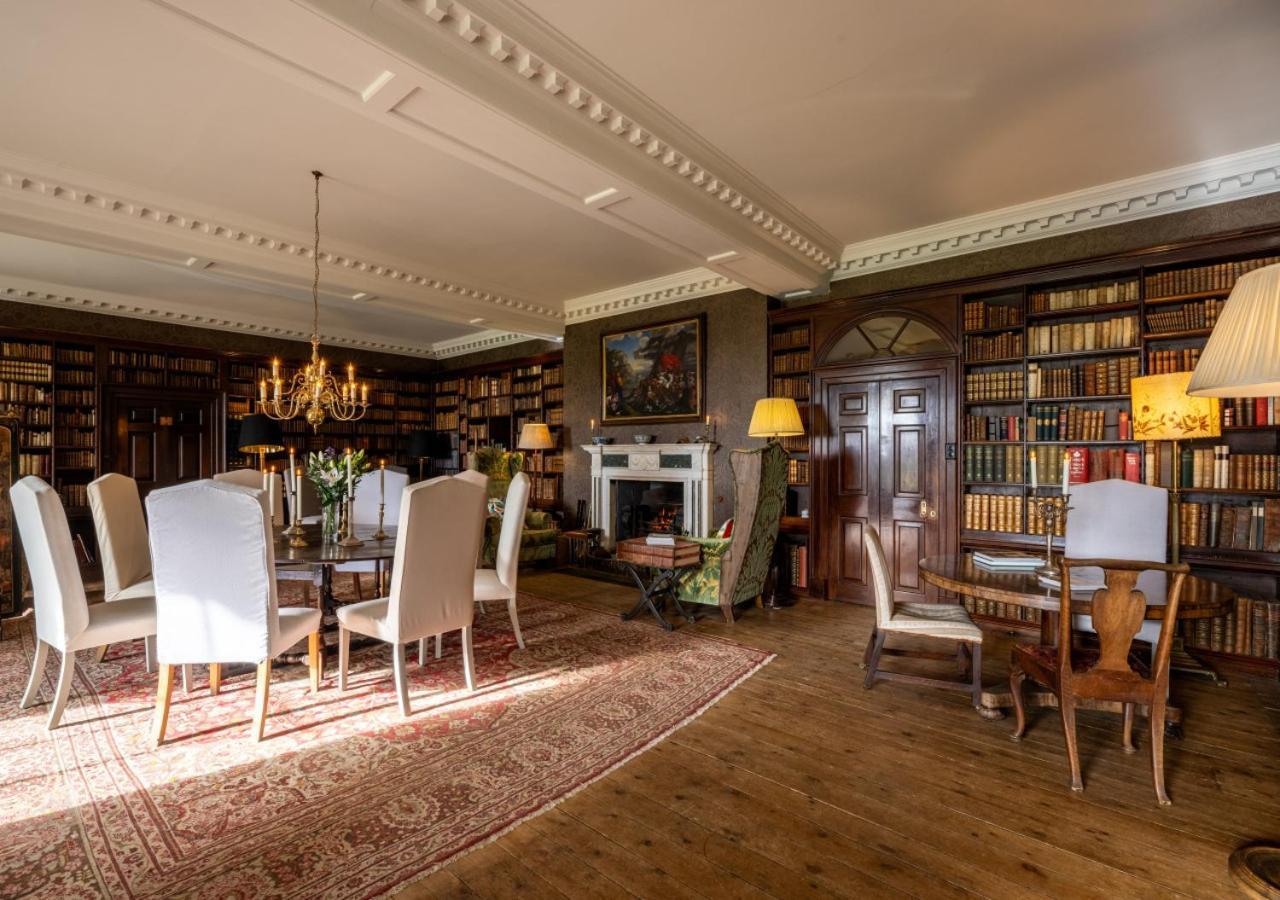 Вилла Wolterton Hall Itteringham Экстерьер фото